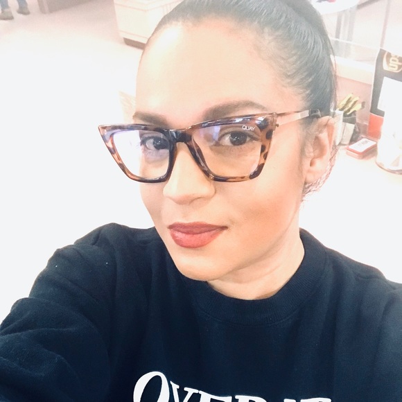 Meet your Posher, P - Picture 2 of 2